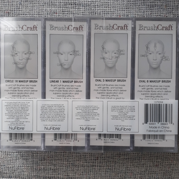 Sold▪☆Artis Makeup Brushes - Picture 2 of 2